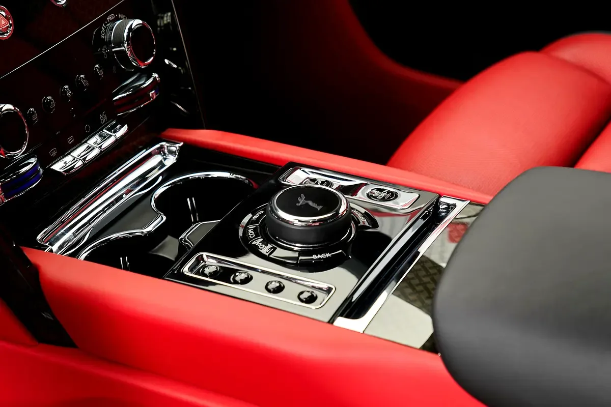 2021 Rolls-Royce Cullinan Black Badge, 15/15