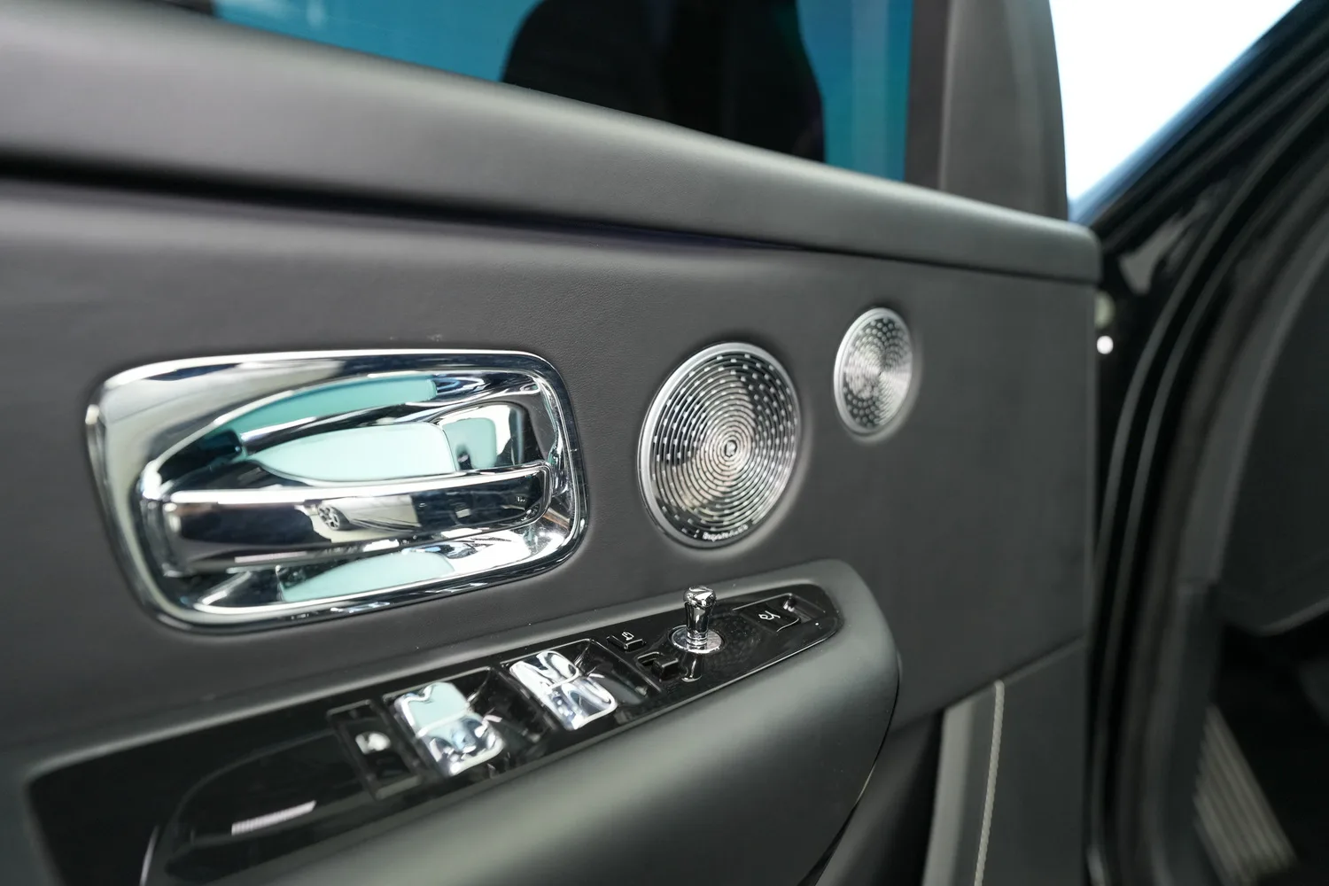 2021 Rolls-Royce Cullinan, 3/17