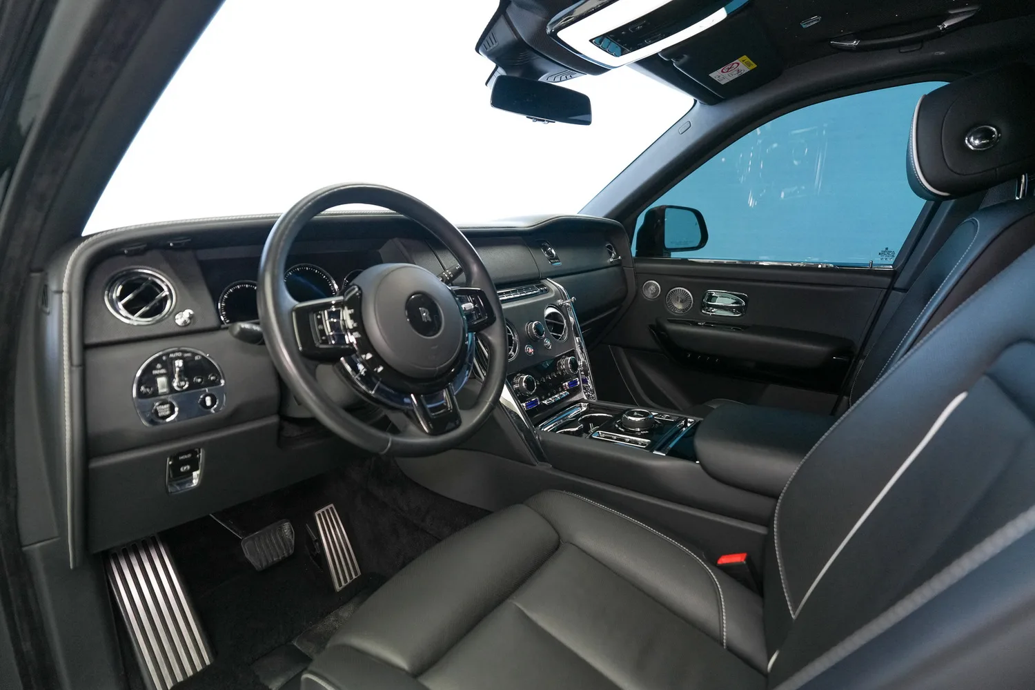 2021 Rolls-Royce Cullinan, 5/17