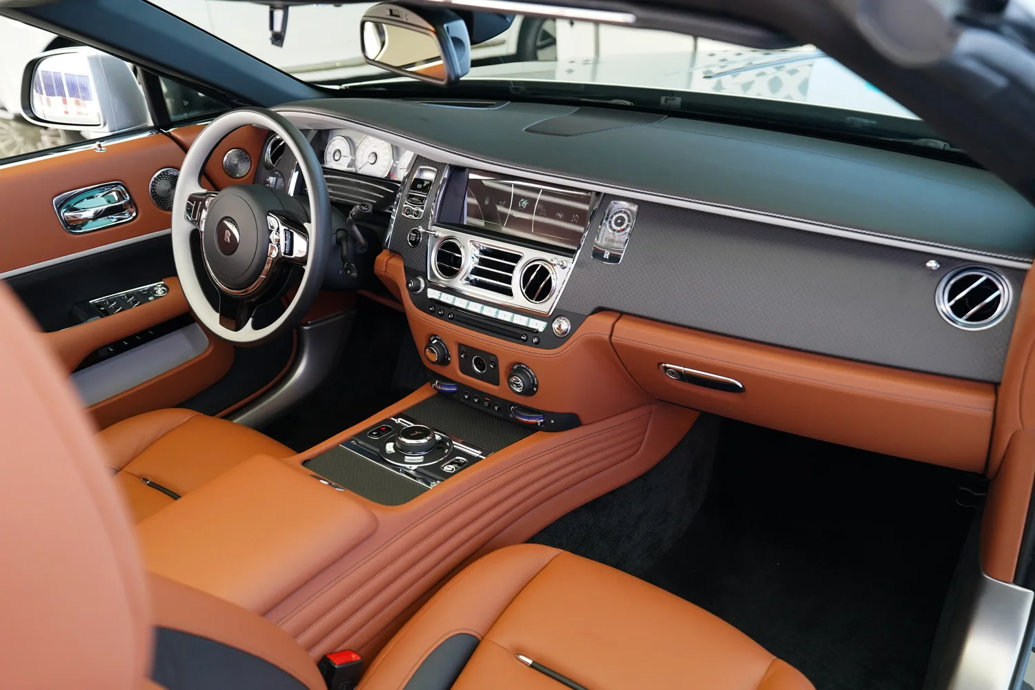 2021 Rolls-Royce Dawn Silver Bullet, 10/17