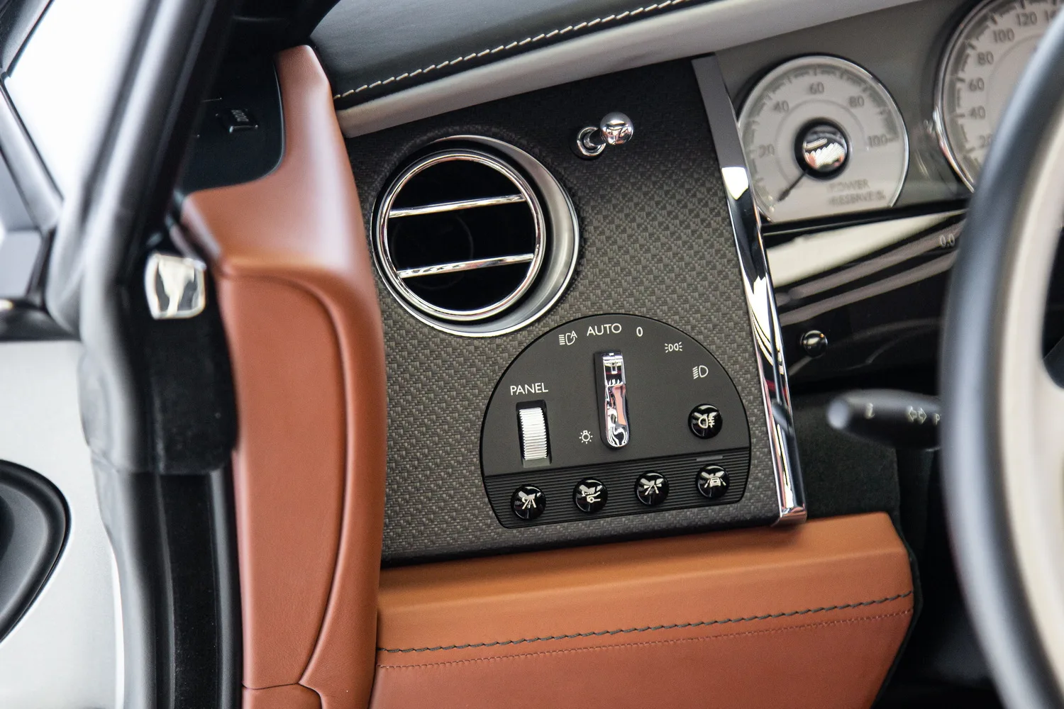 2021 Rolls-Royce Dawn Silver Bullet, 8/16
