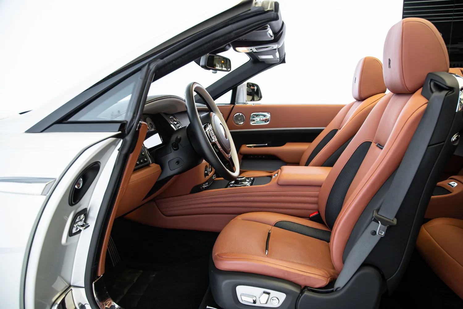 2021 Rolls-Royce Dawn Silver Bullet, 9/16