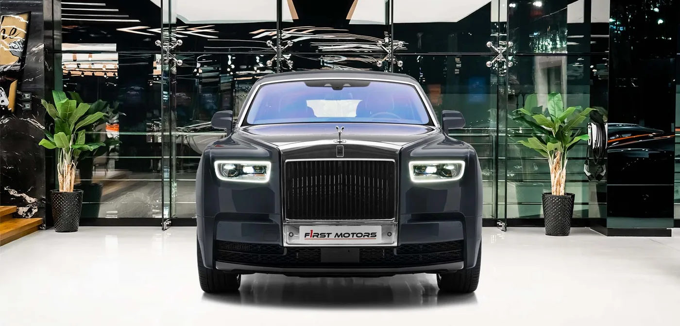 2021 Rolls-Royce Phantom Extended angeboten von einem Fachhändler in Dubai, Vereinigte Arabische Emirate, Außenansicht 3