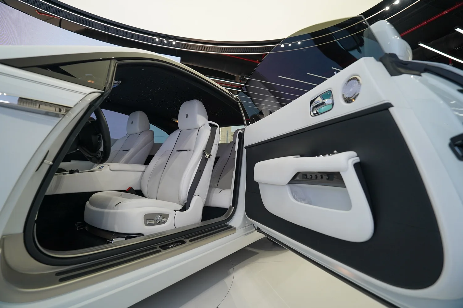 2021 Rolls-Royce Wraith Black Badge, 15/17