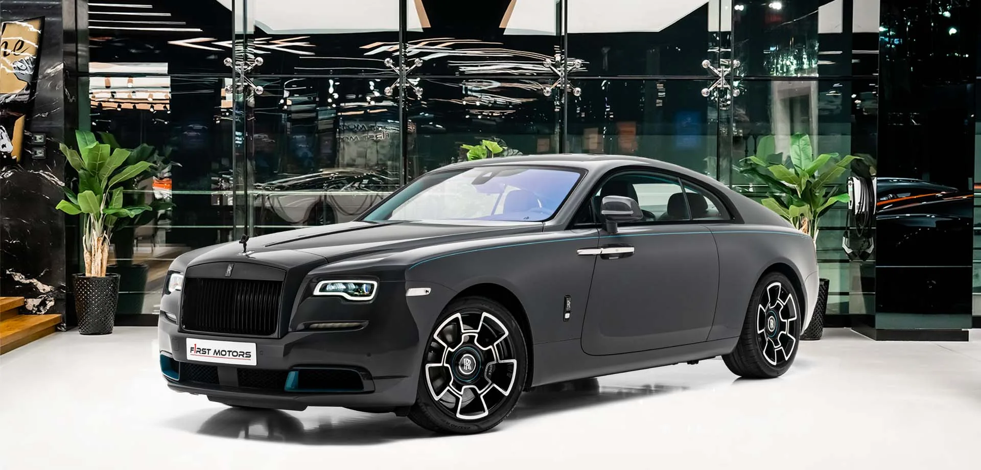 2021 Rolls-Royce Wraith angeboten von einem Fachhändler in Dubai, Vereinigte Arabische Emirate, Hauptfoto