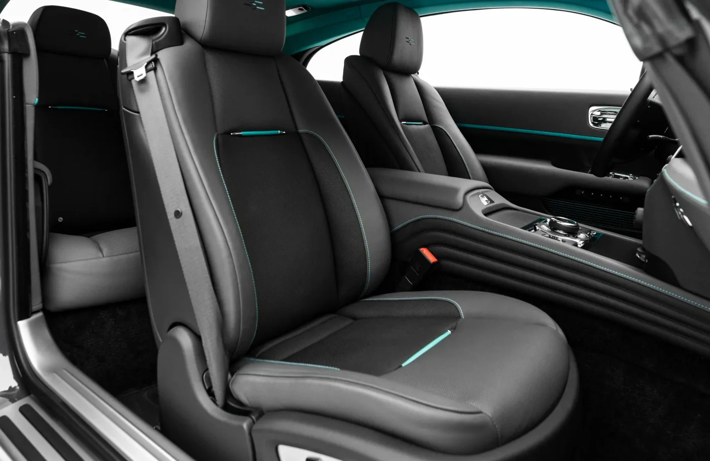 2021 Rolls-Royce Wraith offered by a specialist dealer in Dubai, United Arab Emirates, photo 10 of 10