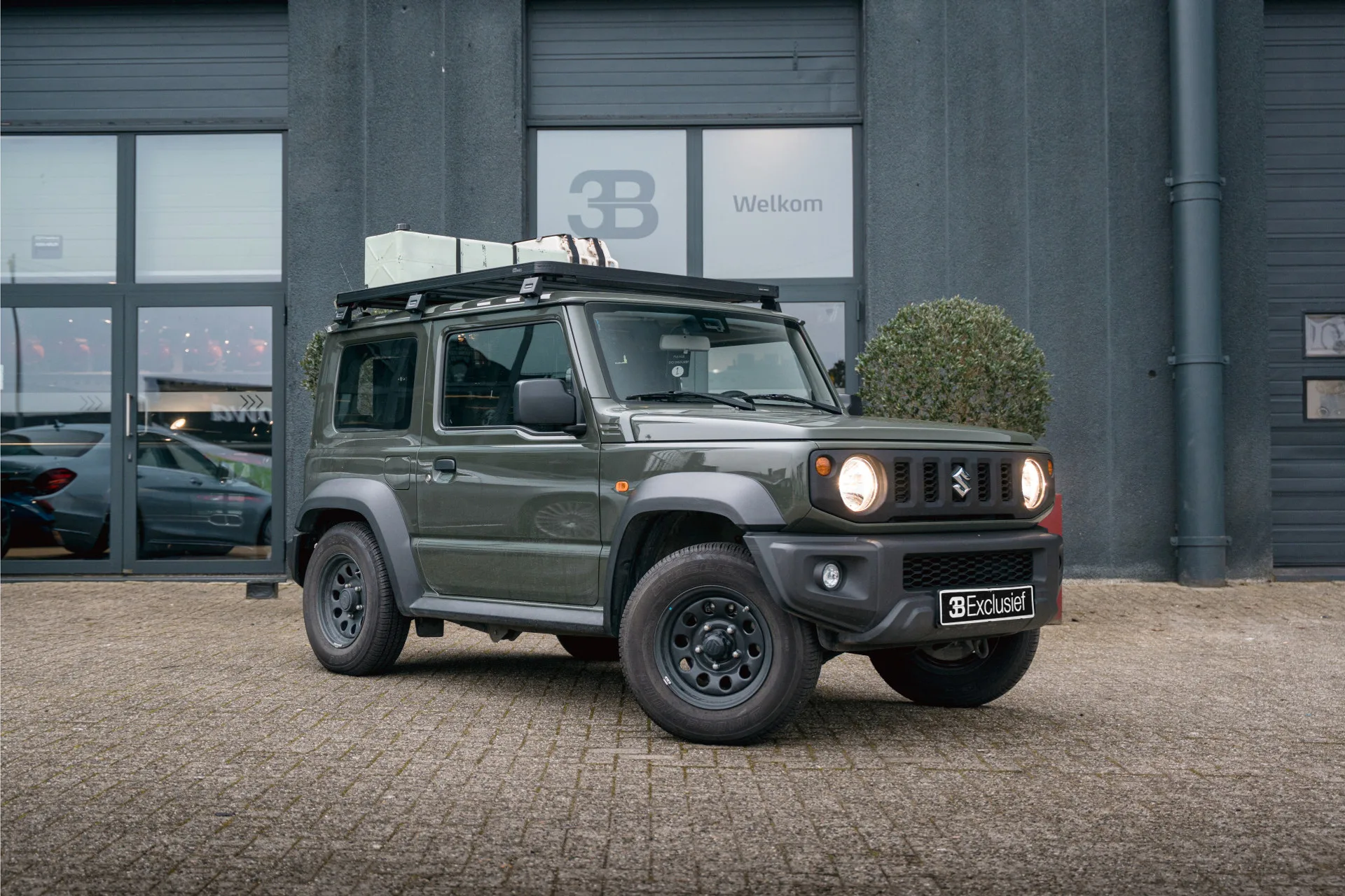 2021 Suzuki Jimny Food Truck angeboten von einem Fachhändler in Rotterdam, Niederlande, Hauptfoto
