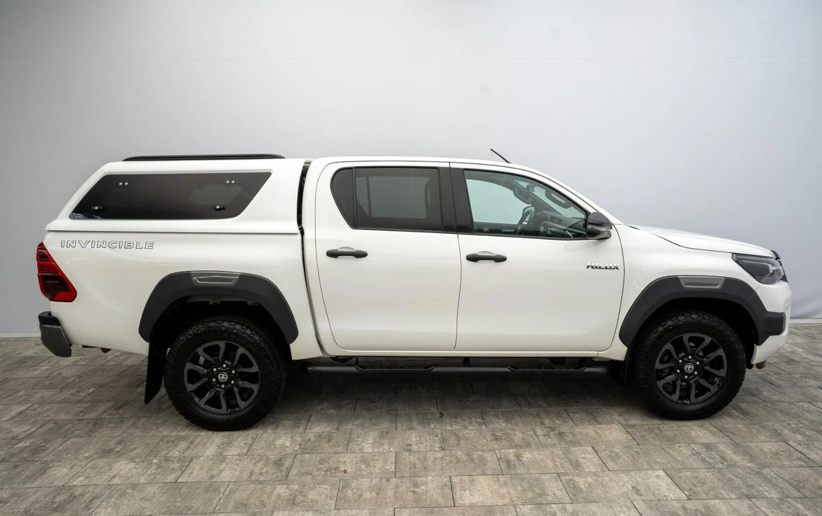 2021 Toyota Hilux Invincible, 8/29
