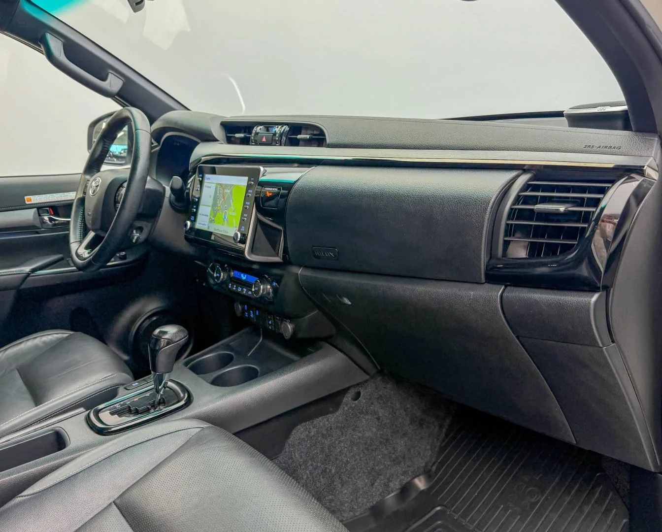 2021 Toyota Hilux Invincible, 13/29