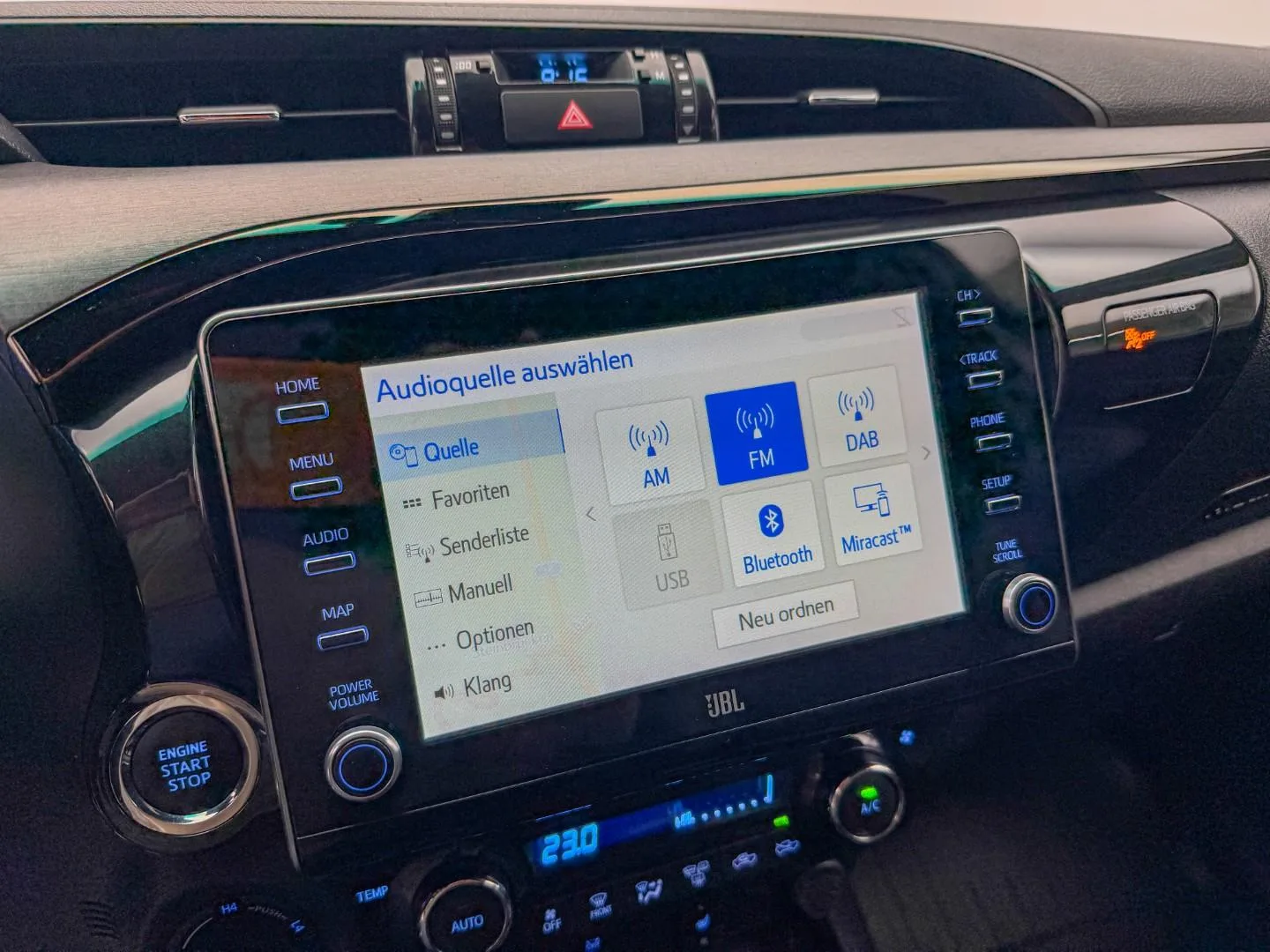 2021 Toyota Hilux Invincible, 17/29