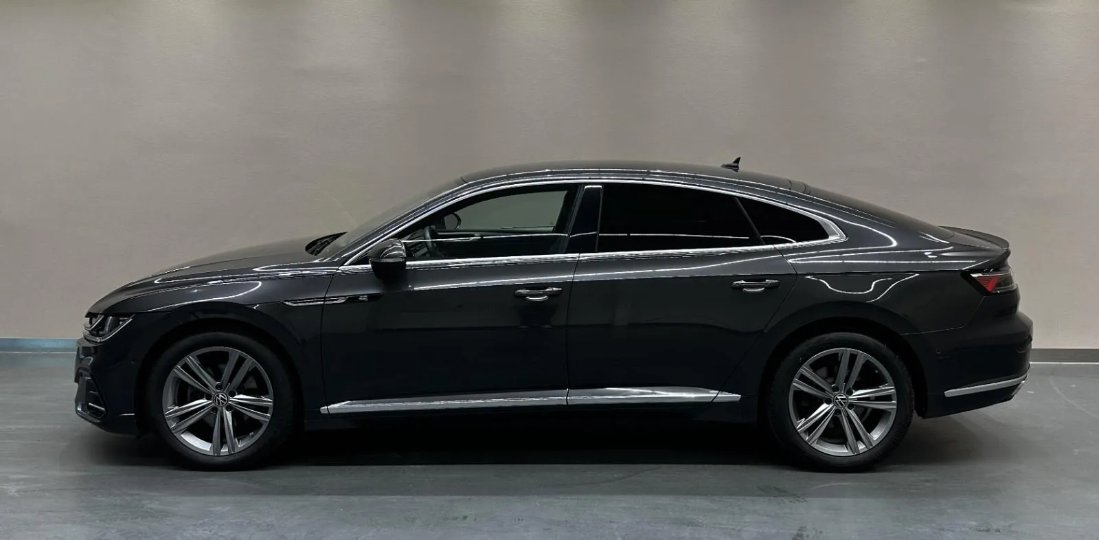 2021 Volkswagen Arteon R-Line, 4/25