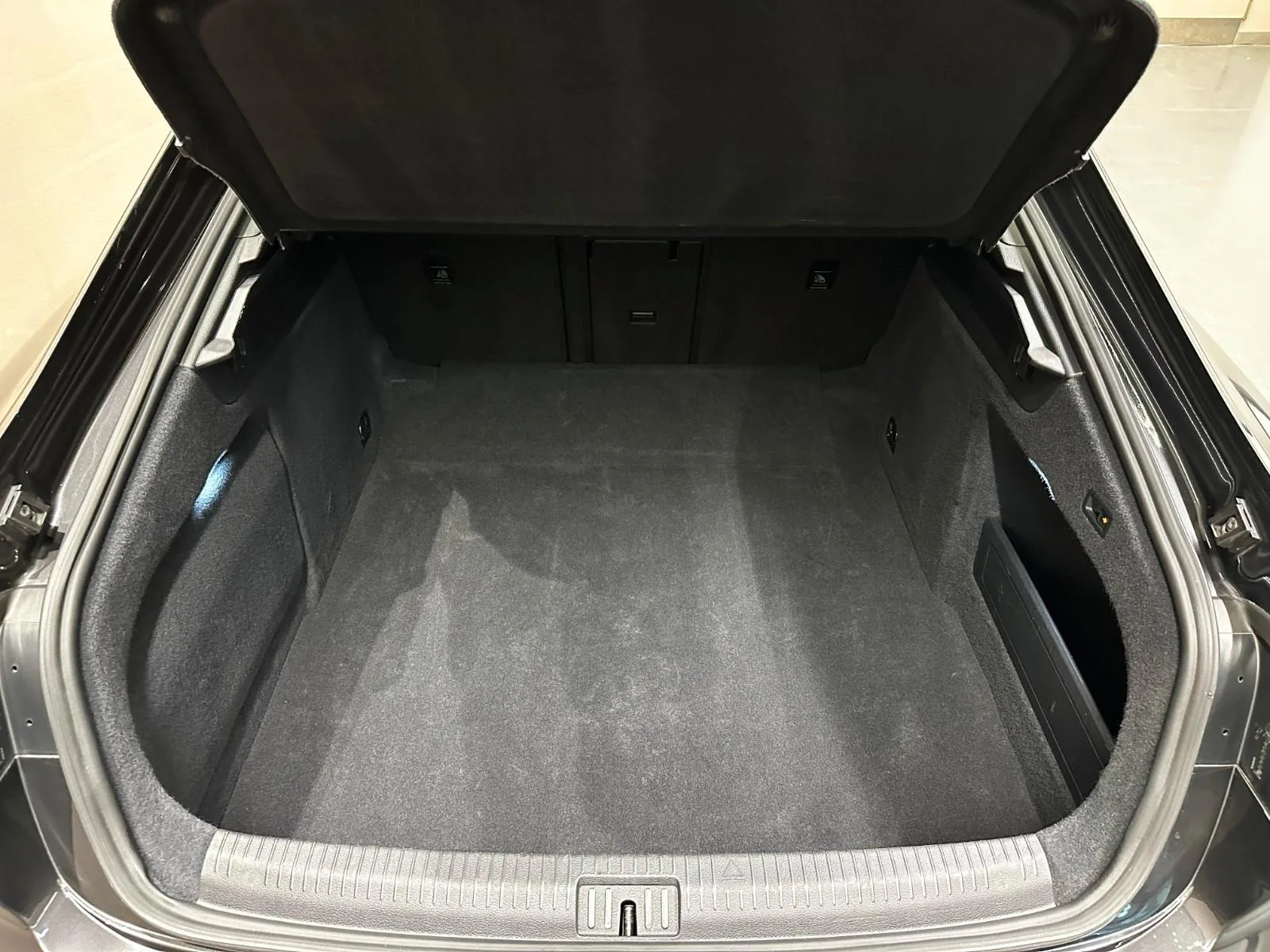 2021 Volkswagen Arteon R-Line, 15/25
