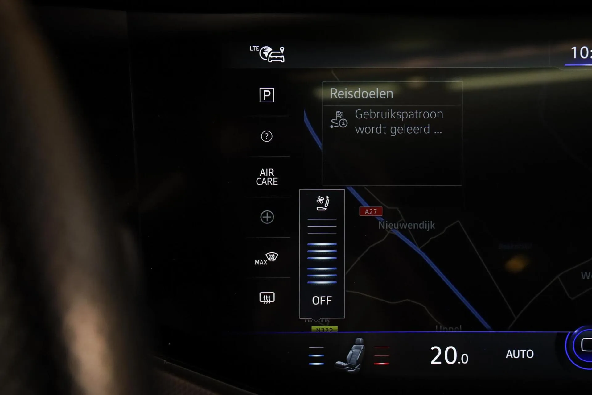 2021 Volkswagen Touareg R, 16/30