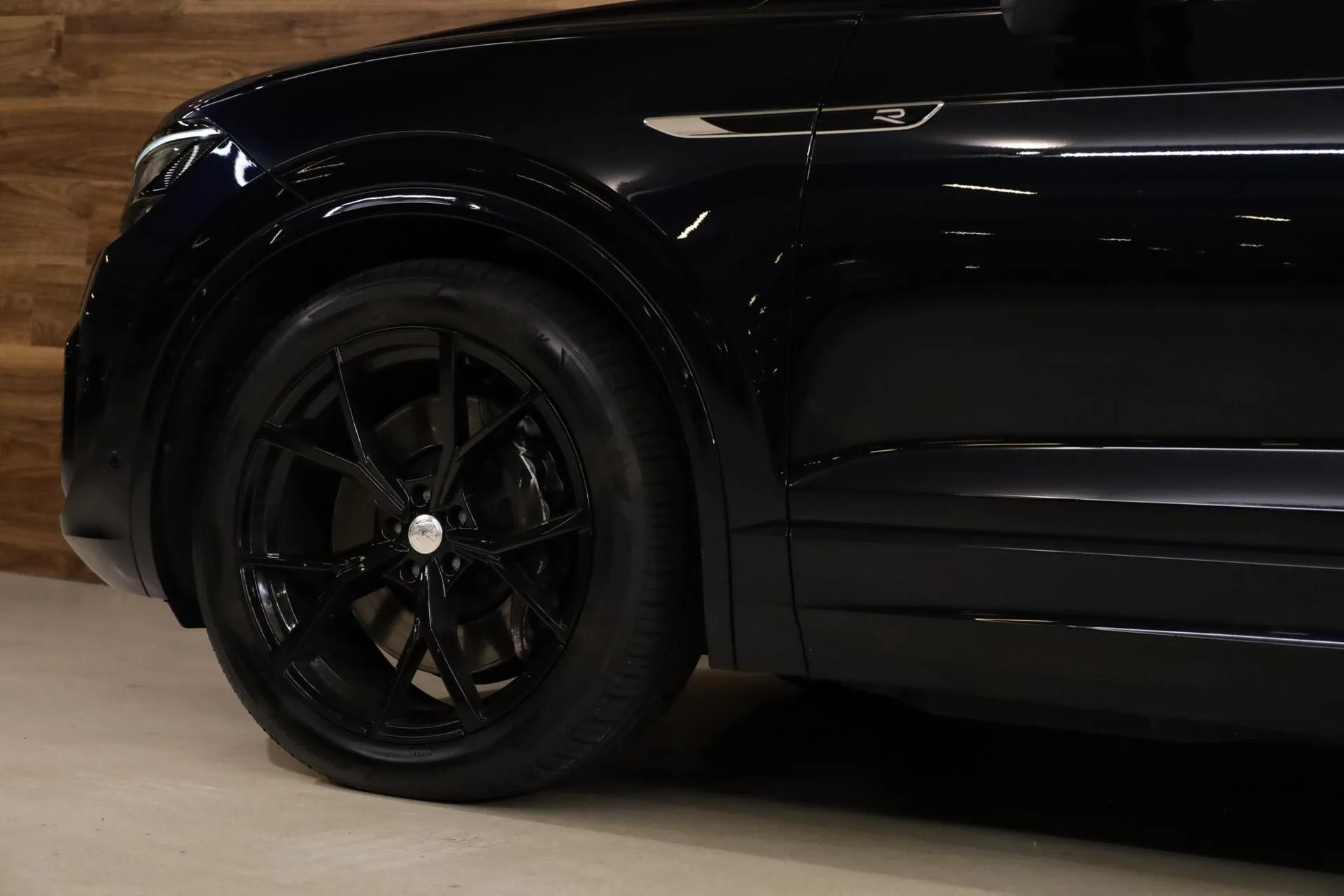 2021 Volkswagen Touareg R, 24/30