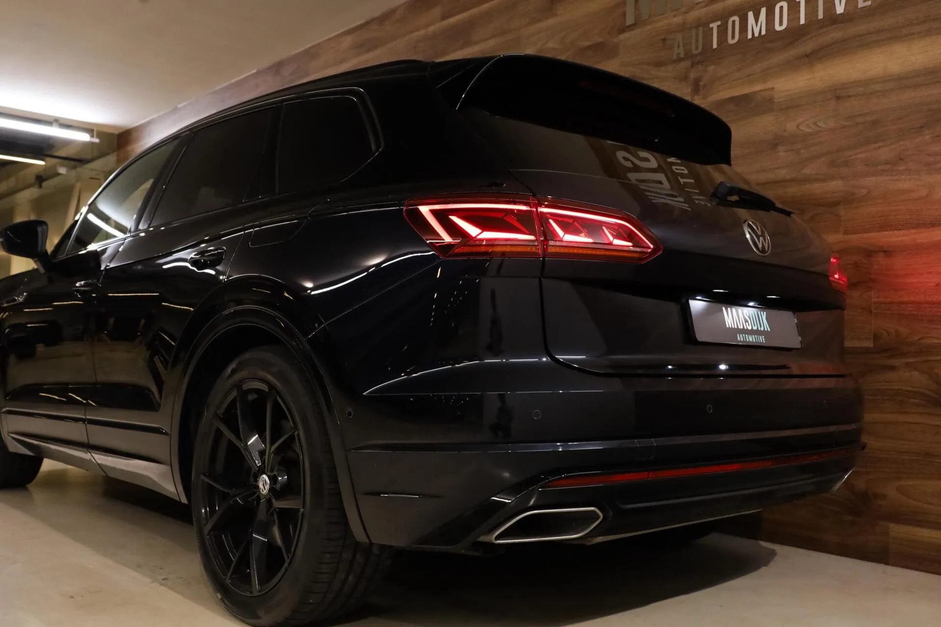 2021 Volkswagen Touareg R, 27/30