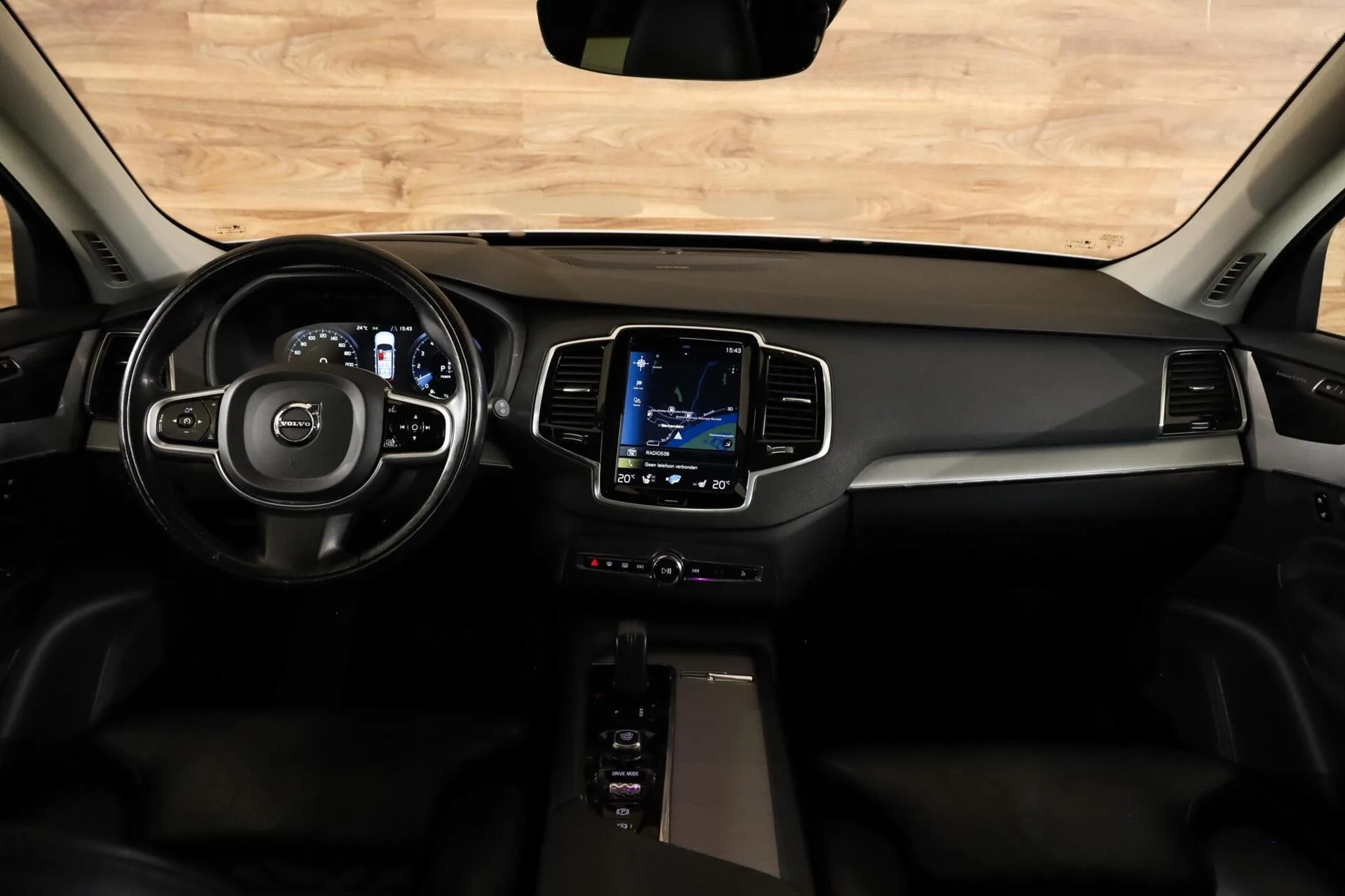 2021 Volvo XC90 T8 Recharge Inscription, 3/30
