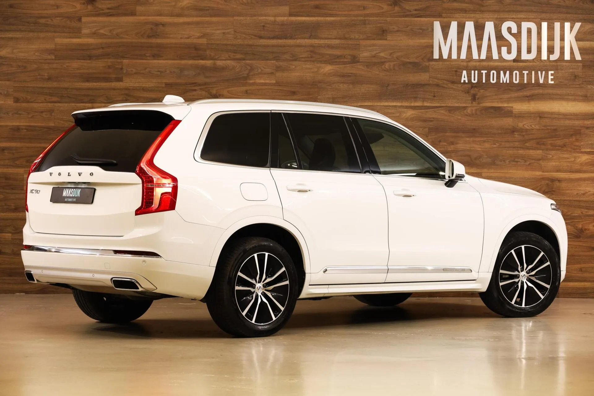 2021 Volvo XC90 T8 Recharge Inscription, 7/30
