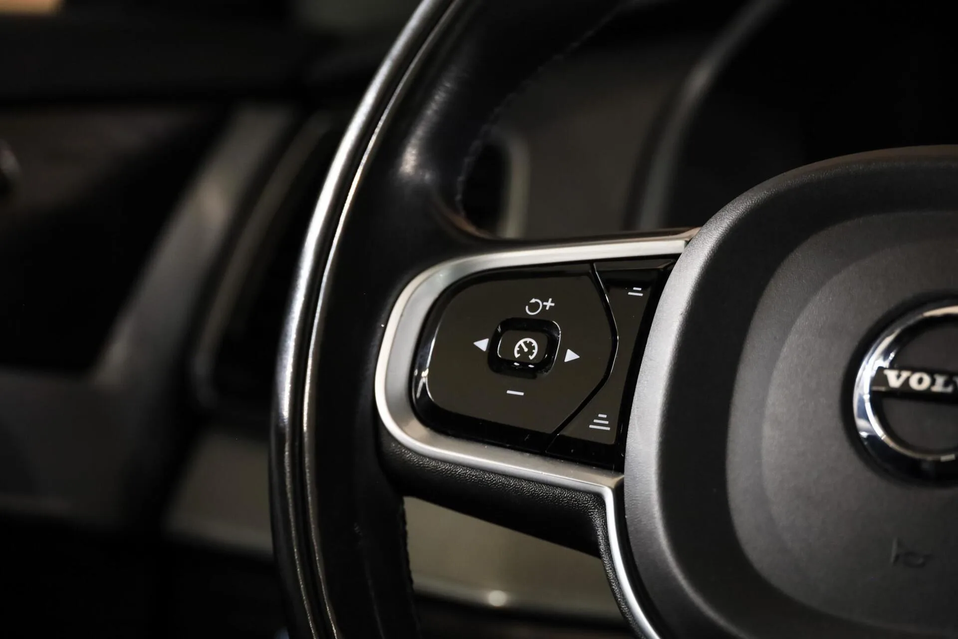 2021 Volvo XC90 T8 Recharge Inscription, 15/30