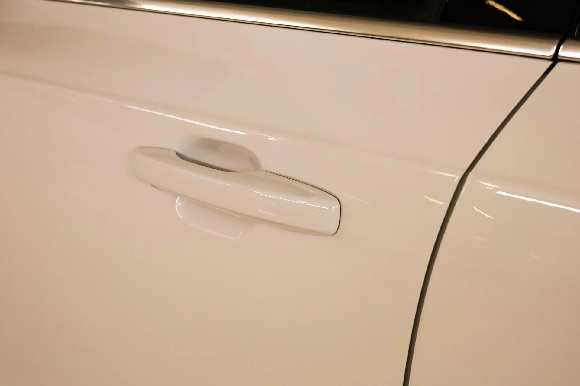 2021 Volvo XC90 T8 Recharge Inscription, 27/30
