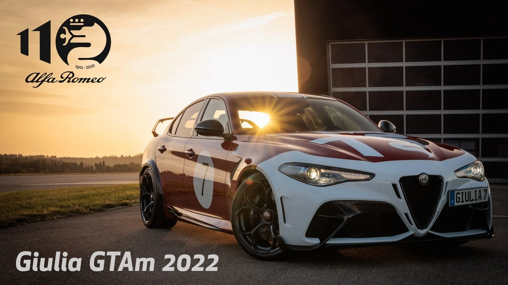 2022 Alfa Romeo Giulia GTAm angeboten von einem Fachhändler in Singen, Deutschland, Hauptfoto