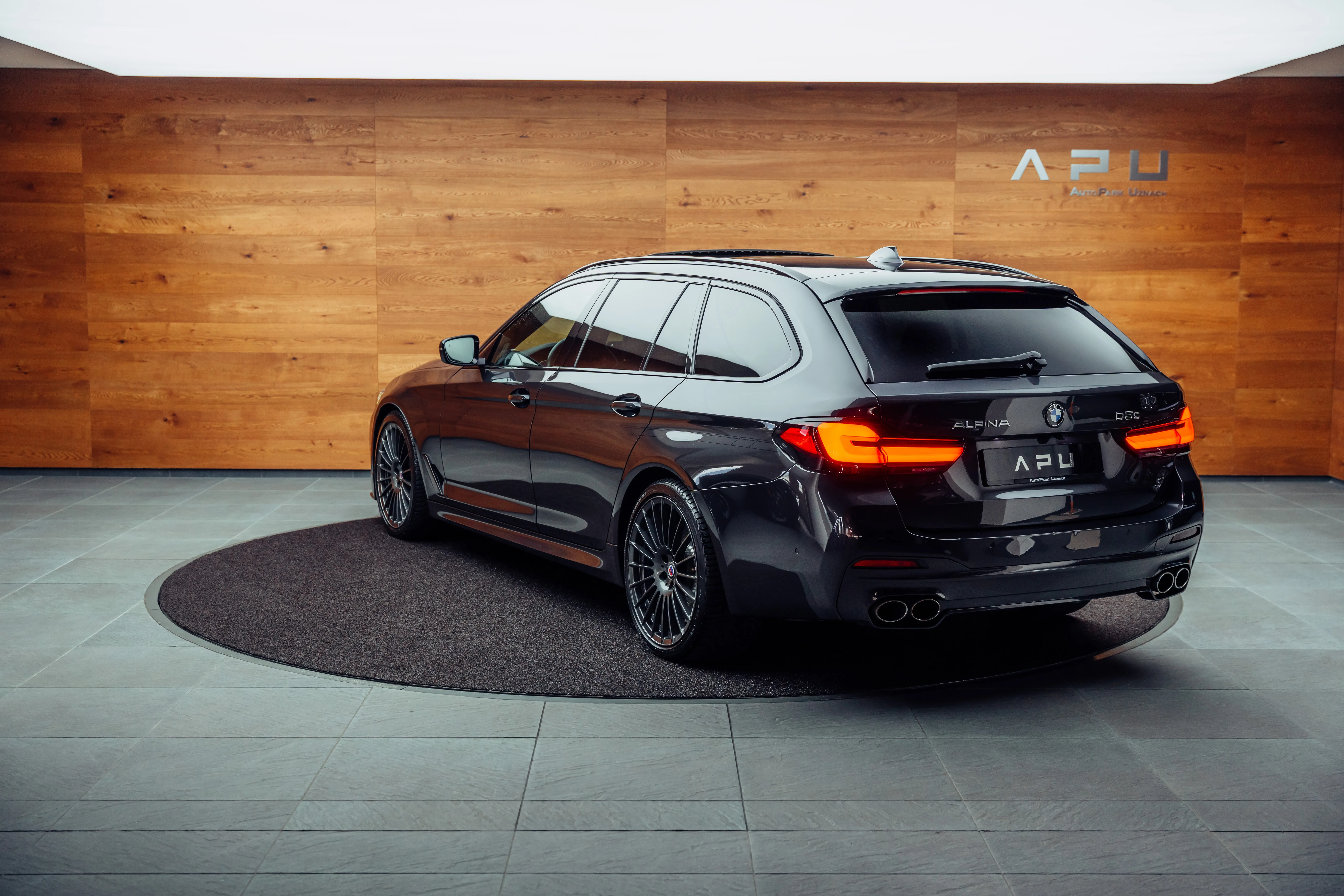 2022 Alpina D5 S Touring, 3/26