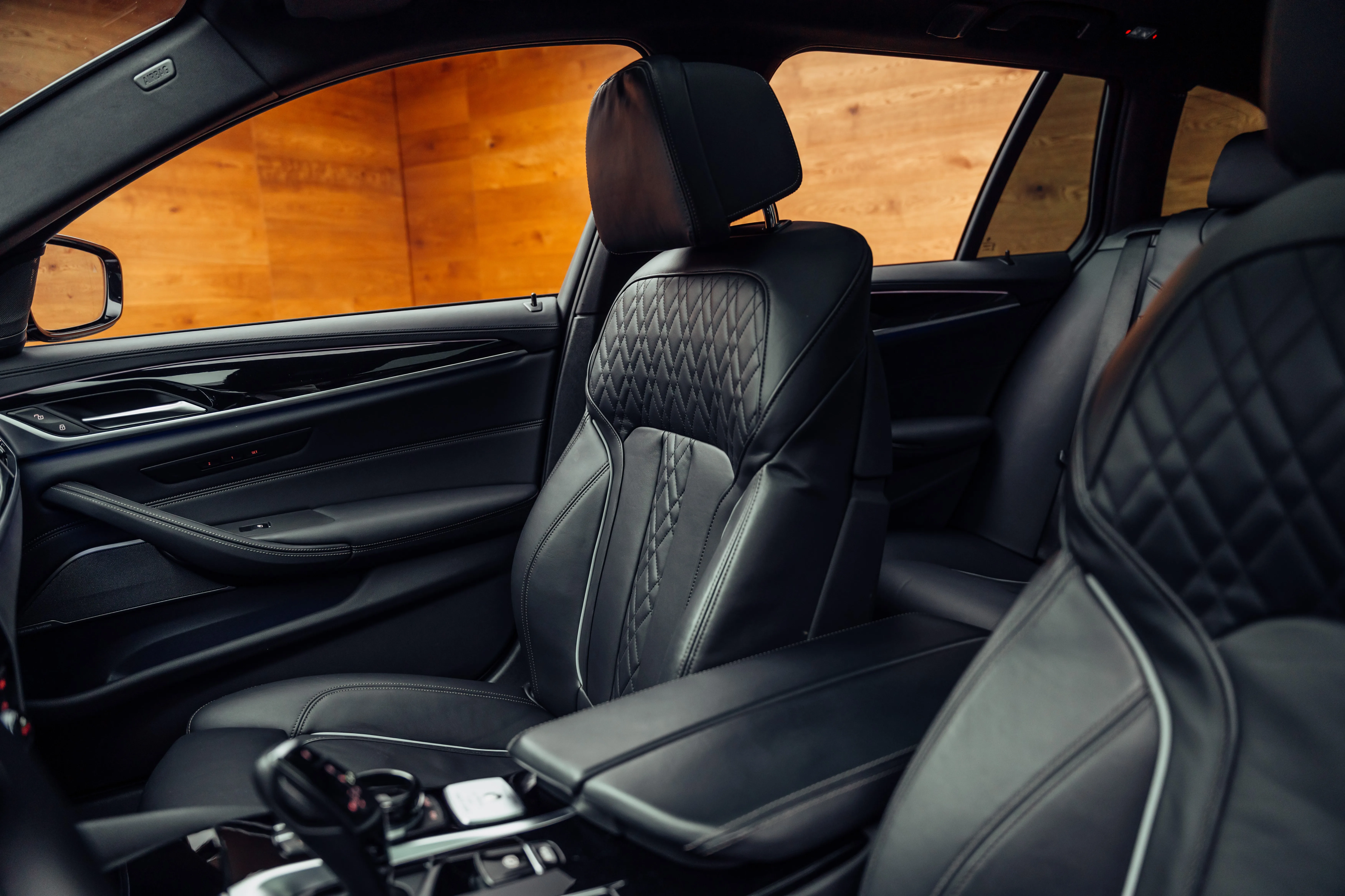 2022 Alpina D5 S Touring, 8/26