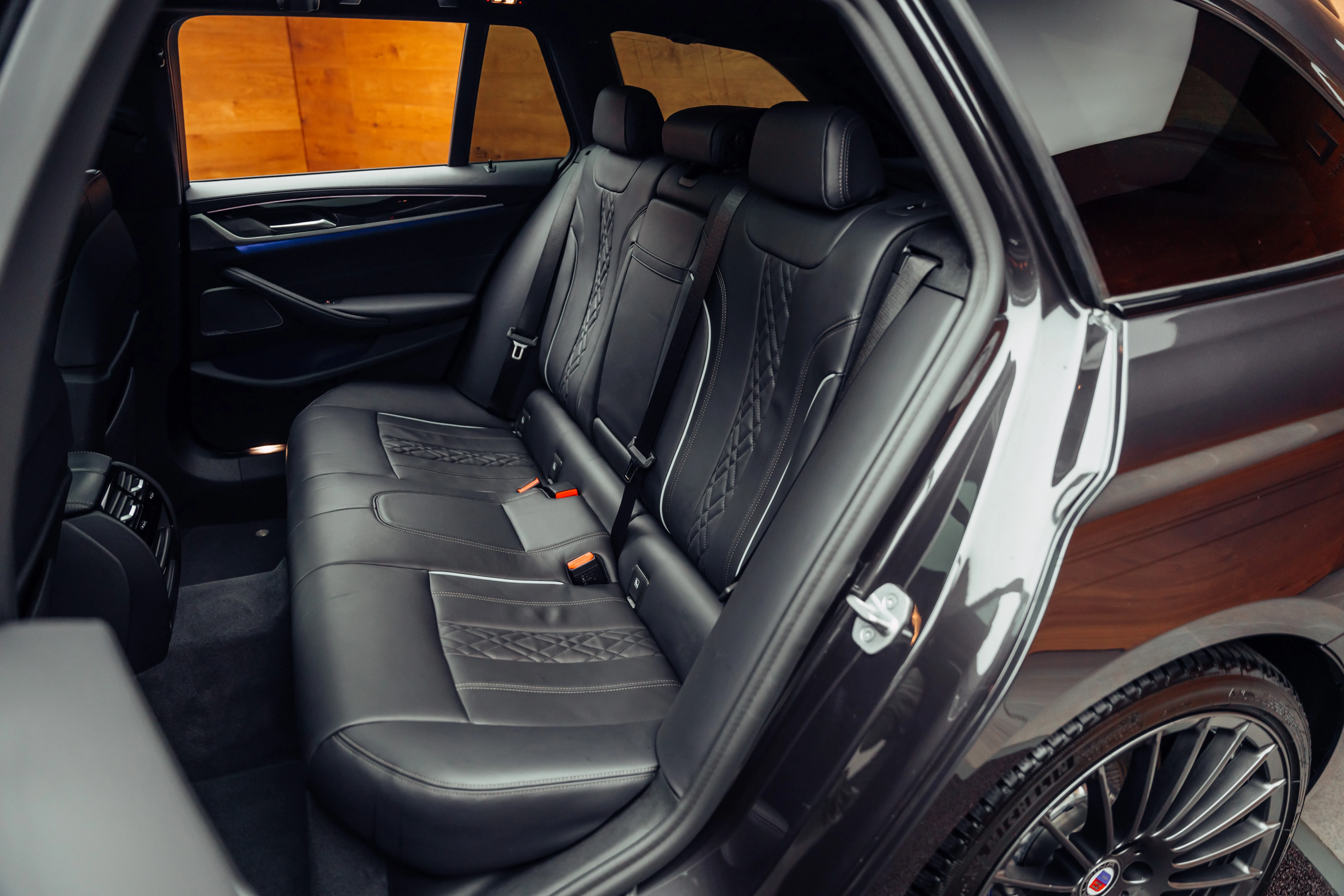 2022 Alpina D5 S Touring, 9/26