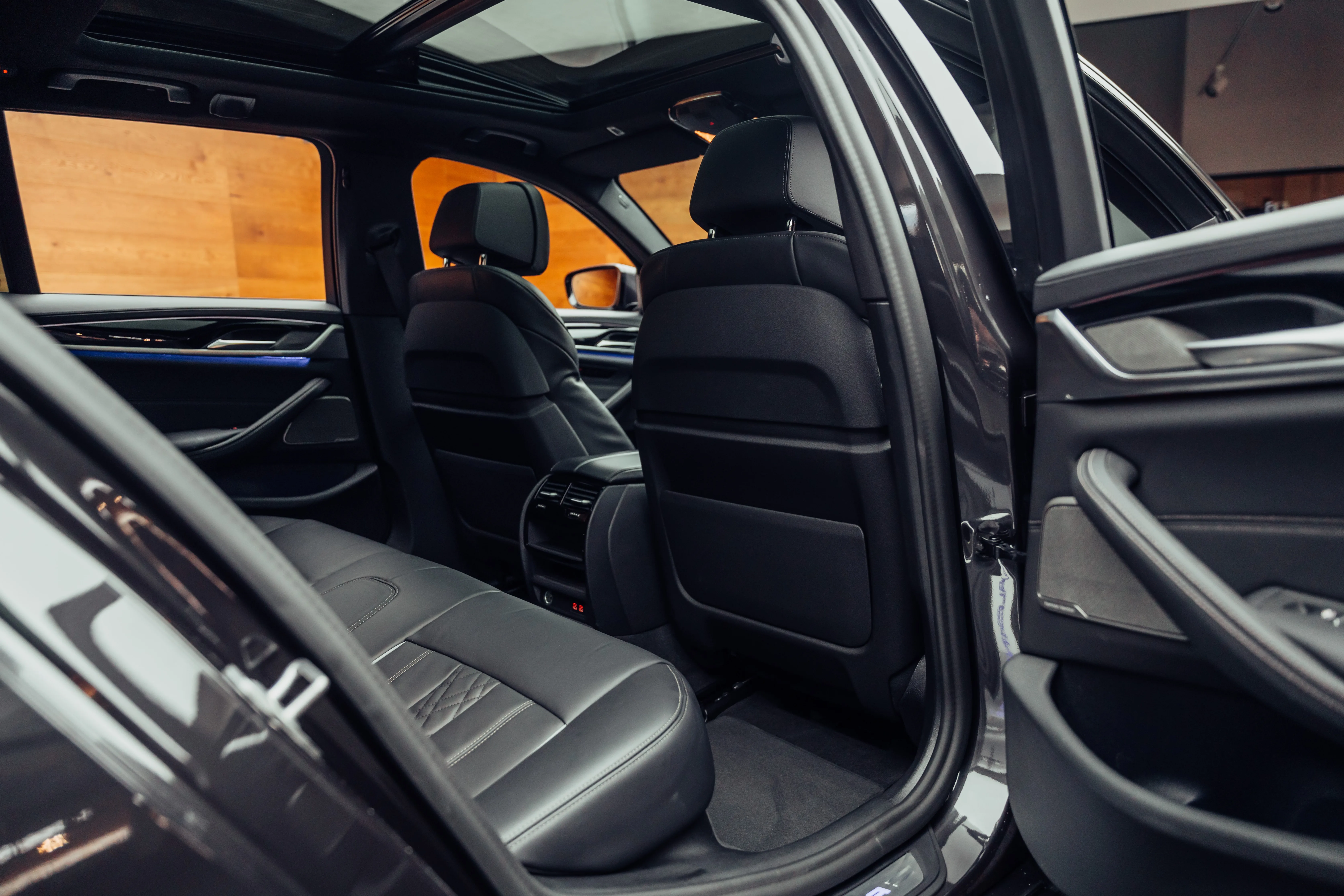 2022 Alpina D5 S Touring, 10/26