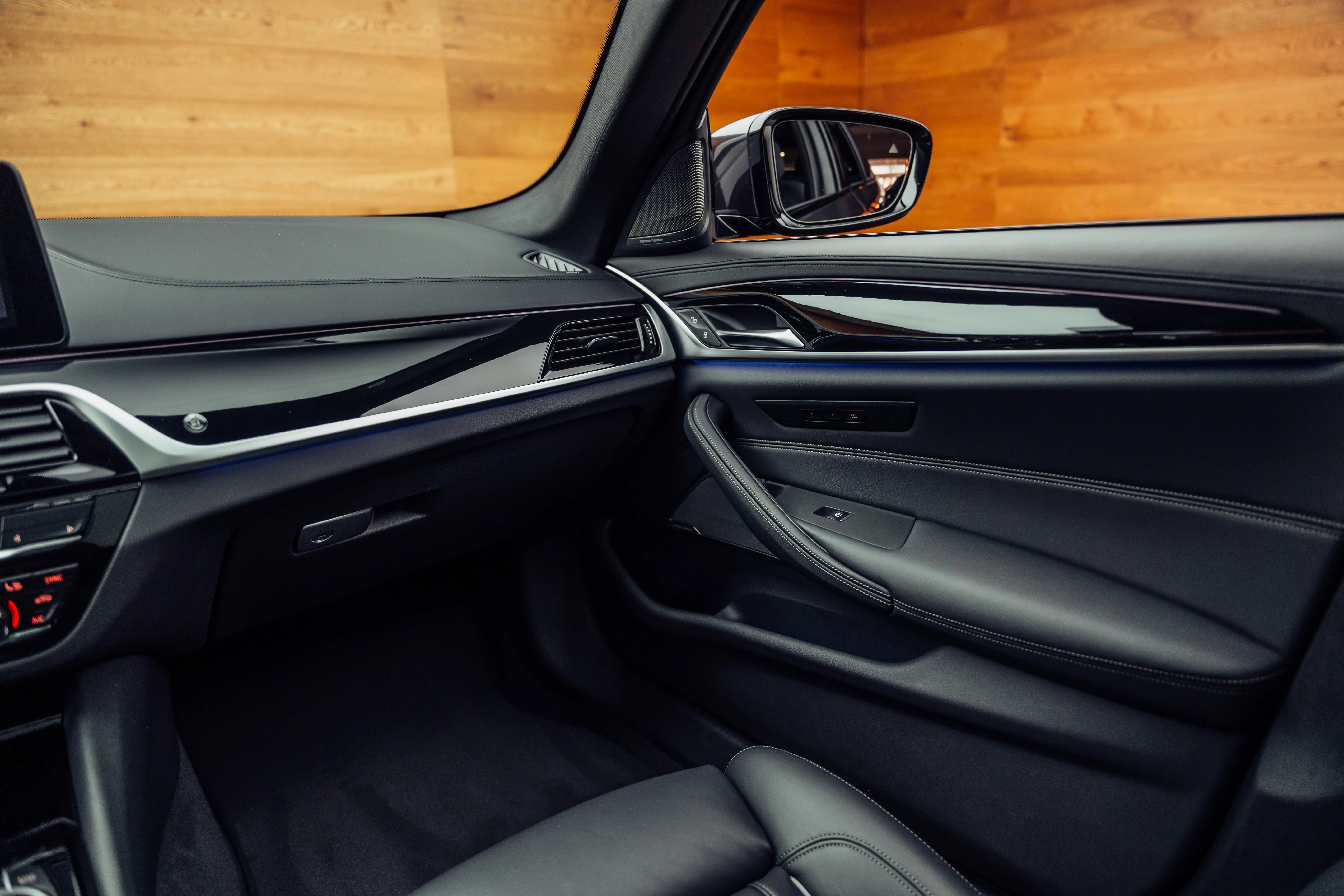 2022 Alpina D5 S Touring, 12/26