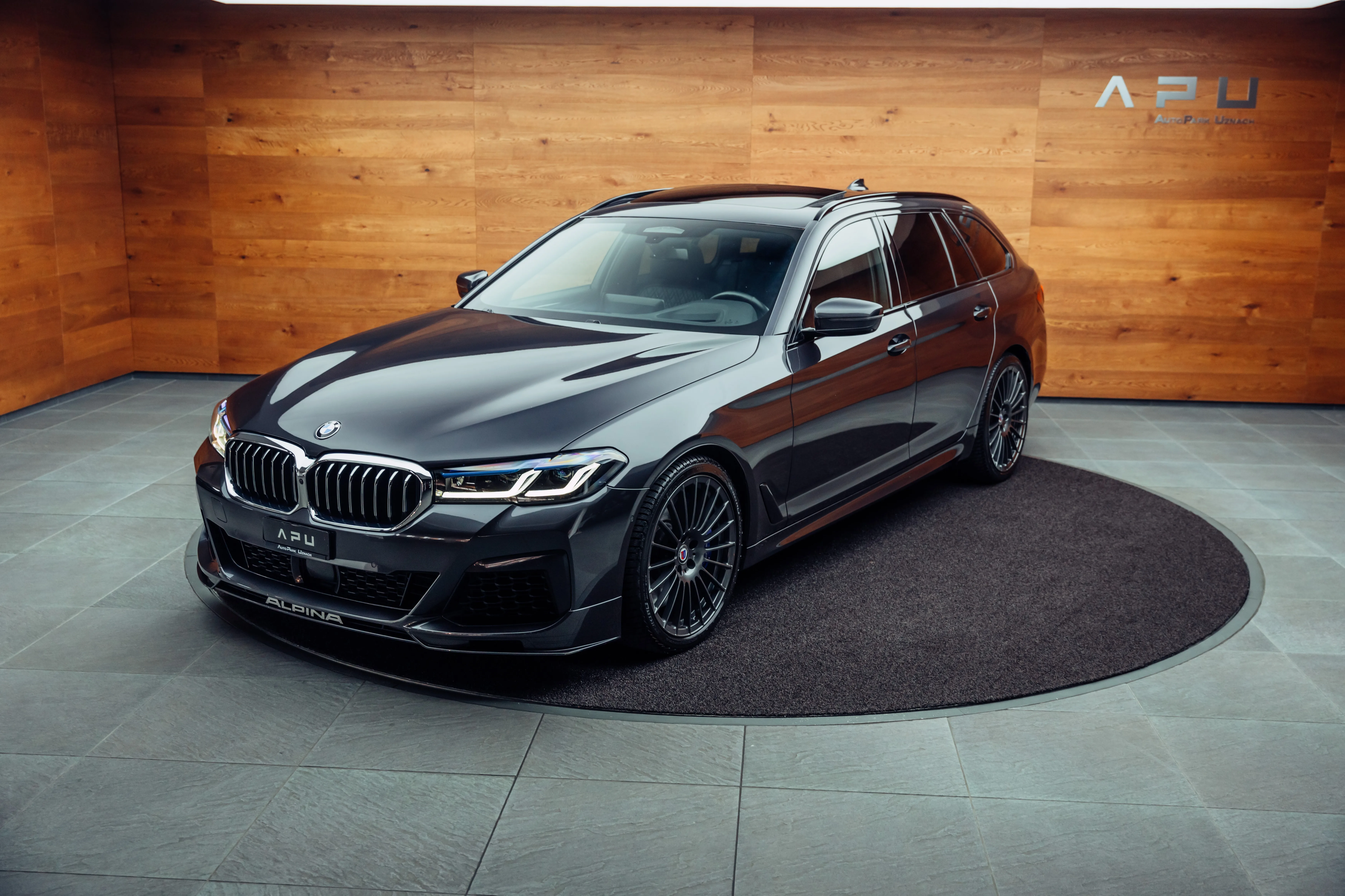 2022 Alpina D5 S Touring, 25/26