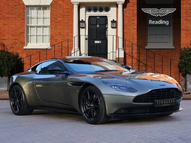2022 Aston Martin DB11 V8 angeboten von einer Vertragshändlergruppe in Pangbourne, Vereinigtes Königreich, Hauptfoto