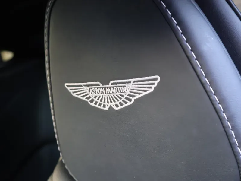2022 Aston Martin DB11 V8, 30/30