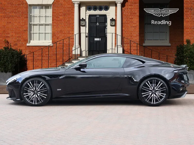 2022 Aston Martin DBS Superleggera, 6/30