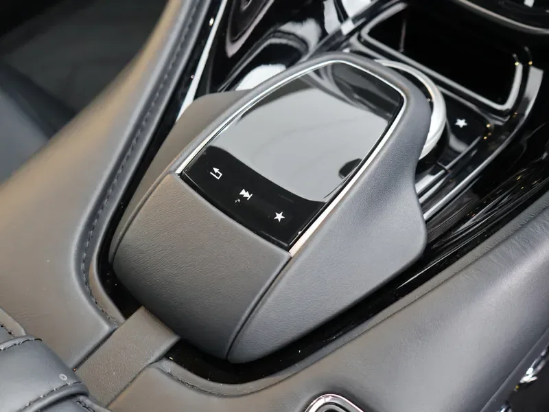 2022 Aston Martin DBS Superleggera, 21/30