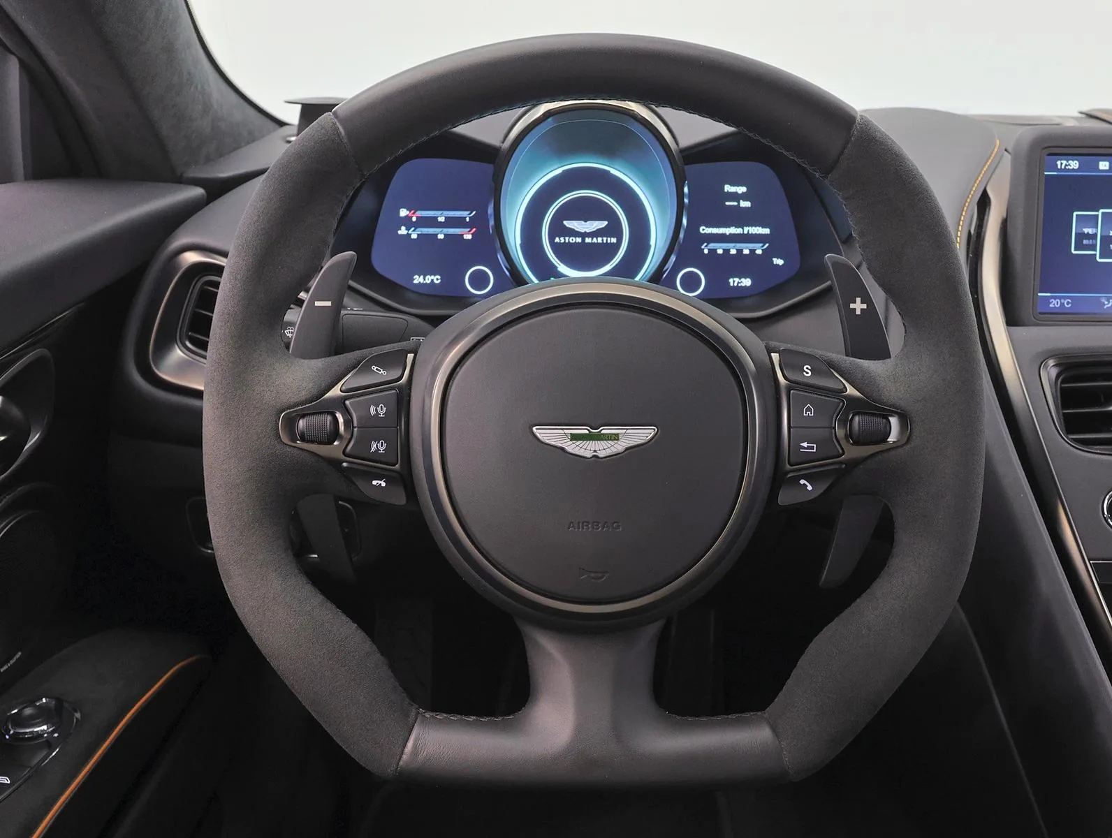 2022 Aston Martin DBS Superleggera, 13/30