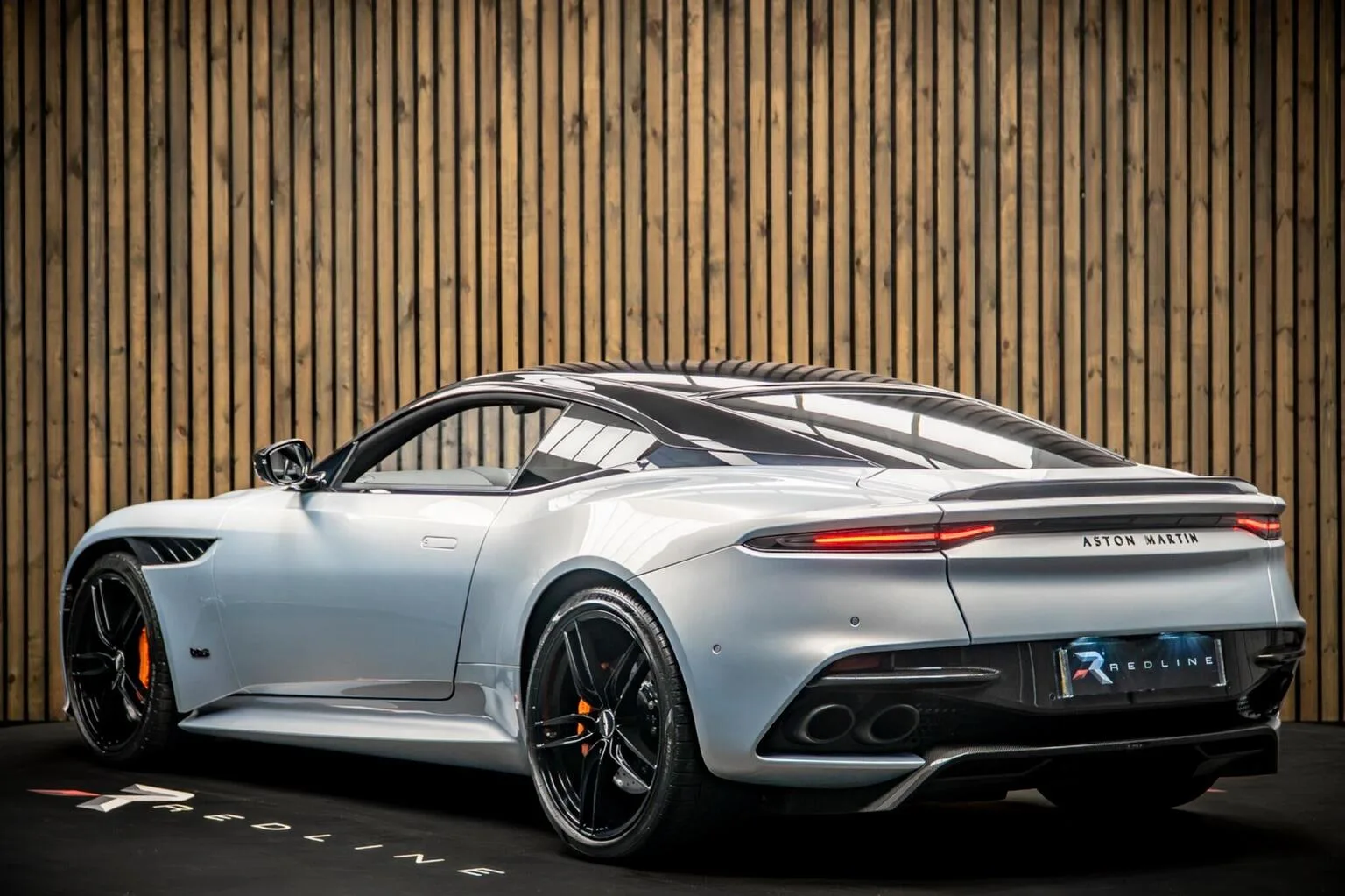 2022 Aston Martin DBS Superleggera, 3/30