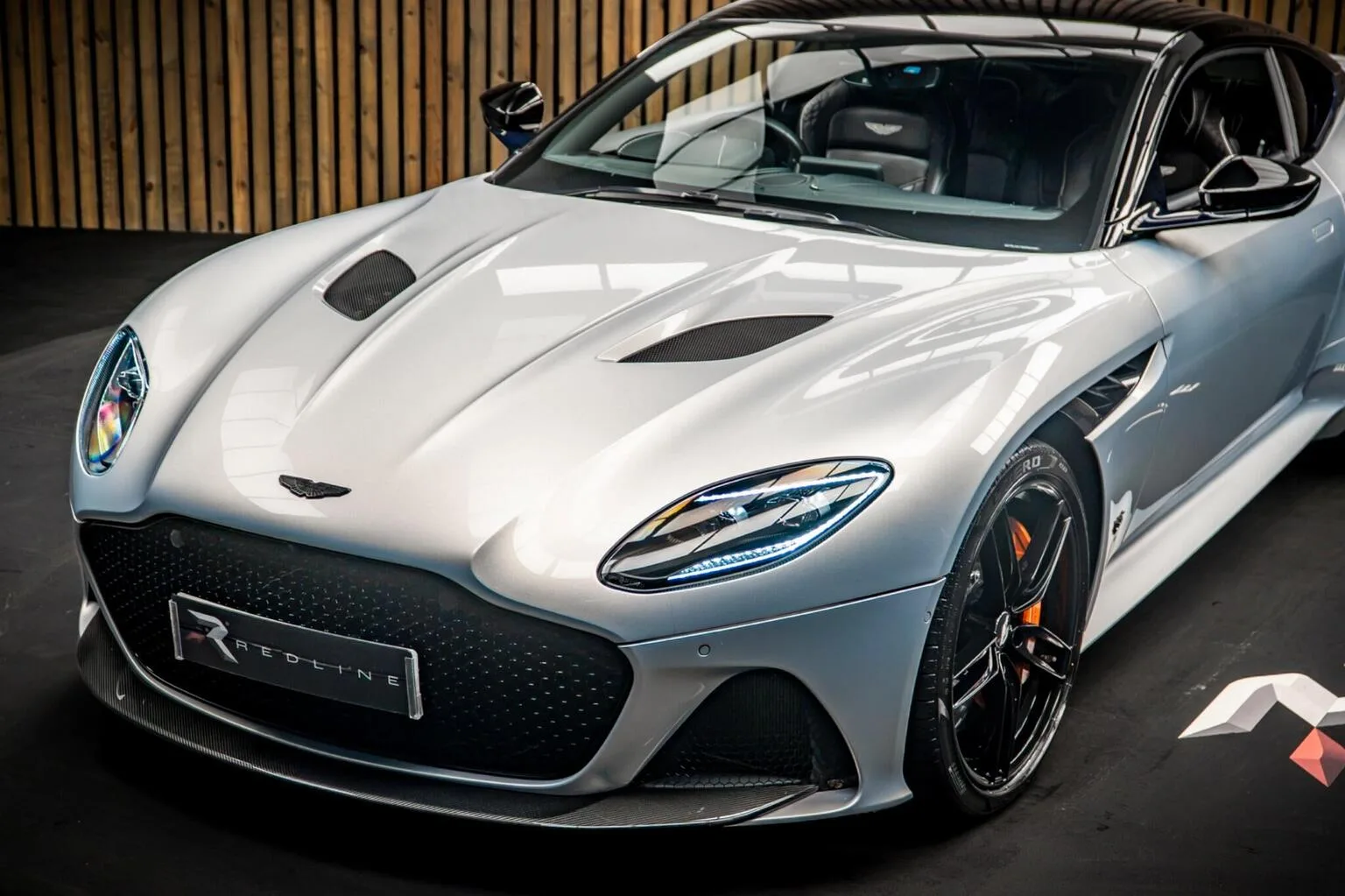 2022 Aston Martin DBS Superleggera, 14/30