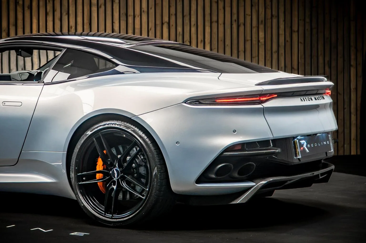 2022 Aston Martin DBS Superleggera, 16/30
