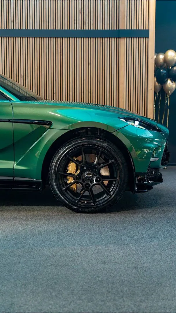 2022 Aston Martin DBX 707, 25/30