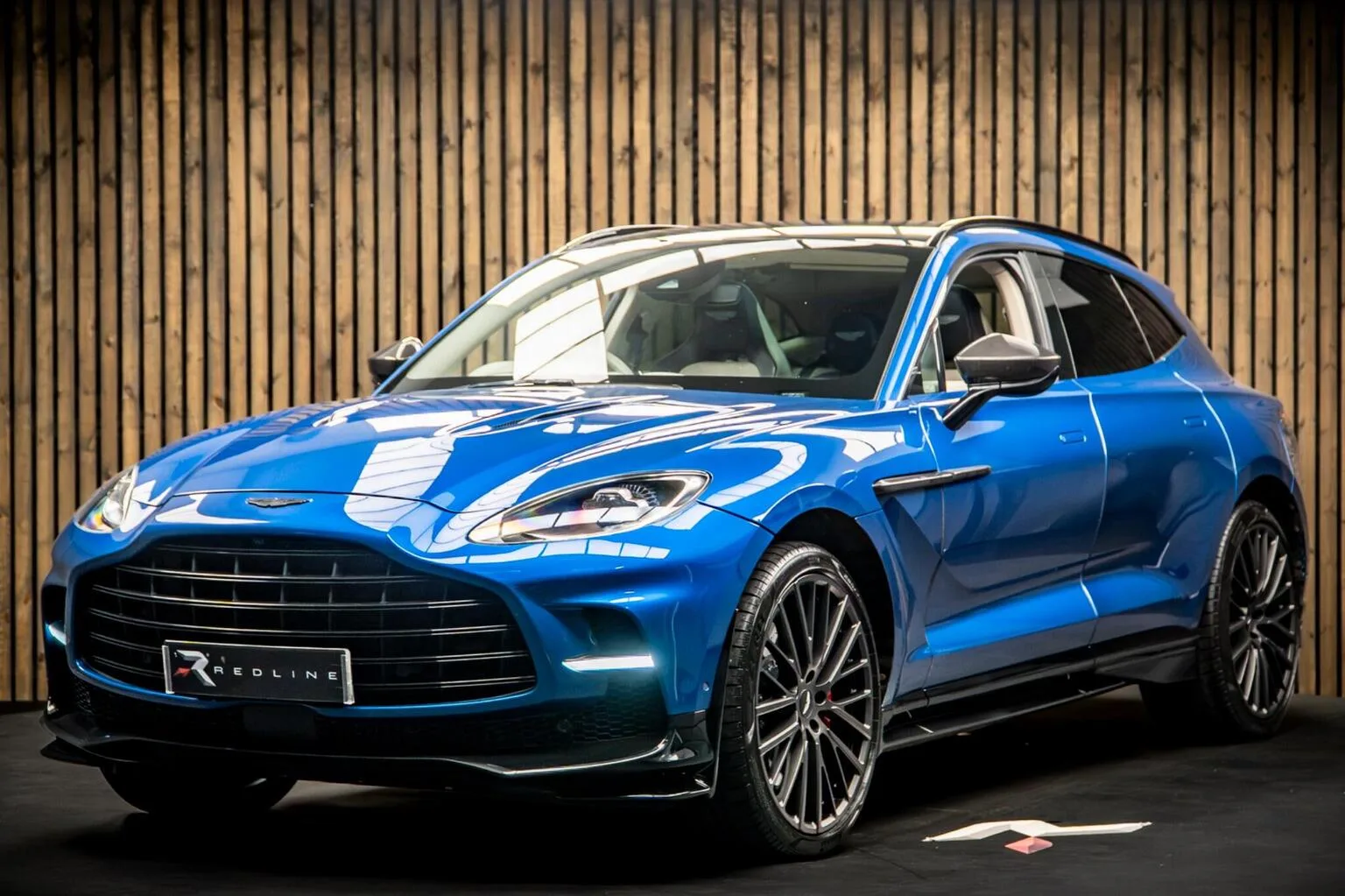 2022 Aston Martin DBX 707 angeboten von einem Fachhändler in Knaresborough, Vereinigtes Königreich, Hauptfoto