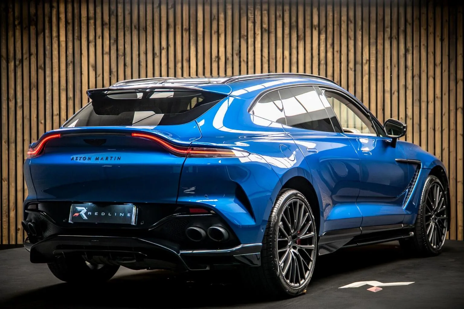 2022 Aston Martin DBX 707, 4/30
