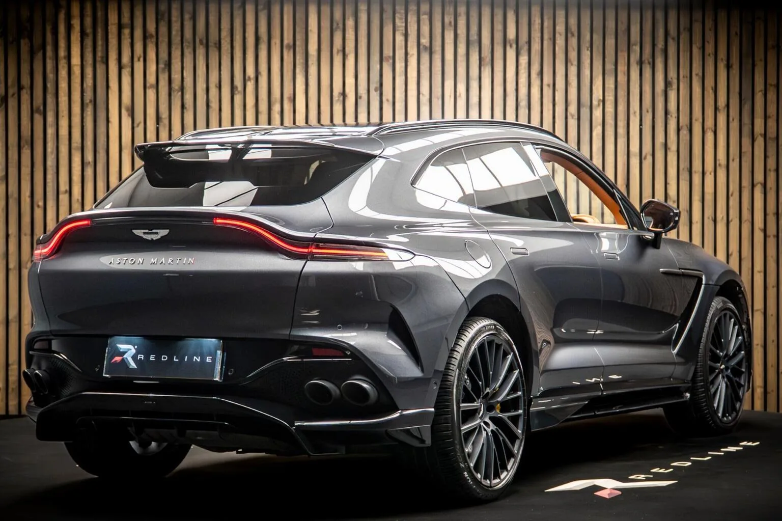 2022 Aston Martin DBX 707, 4/30