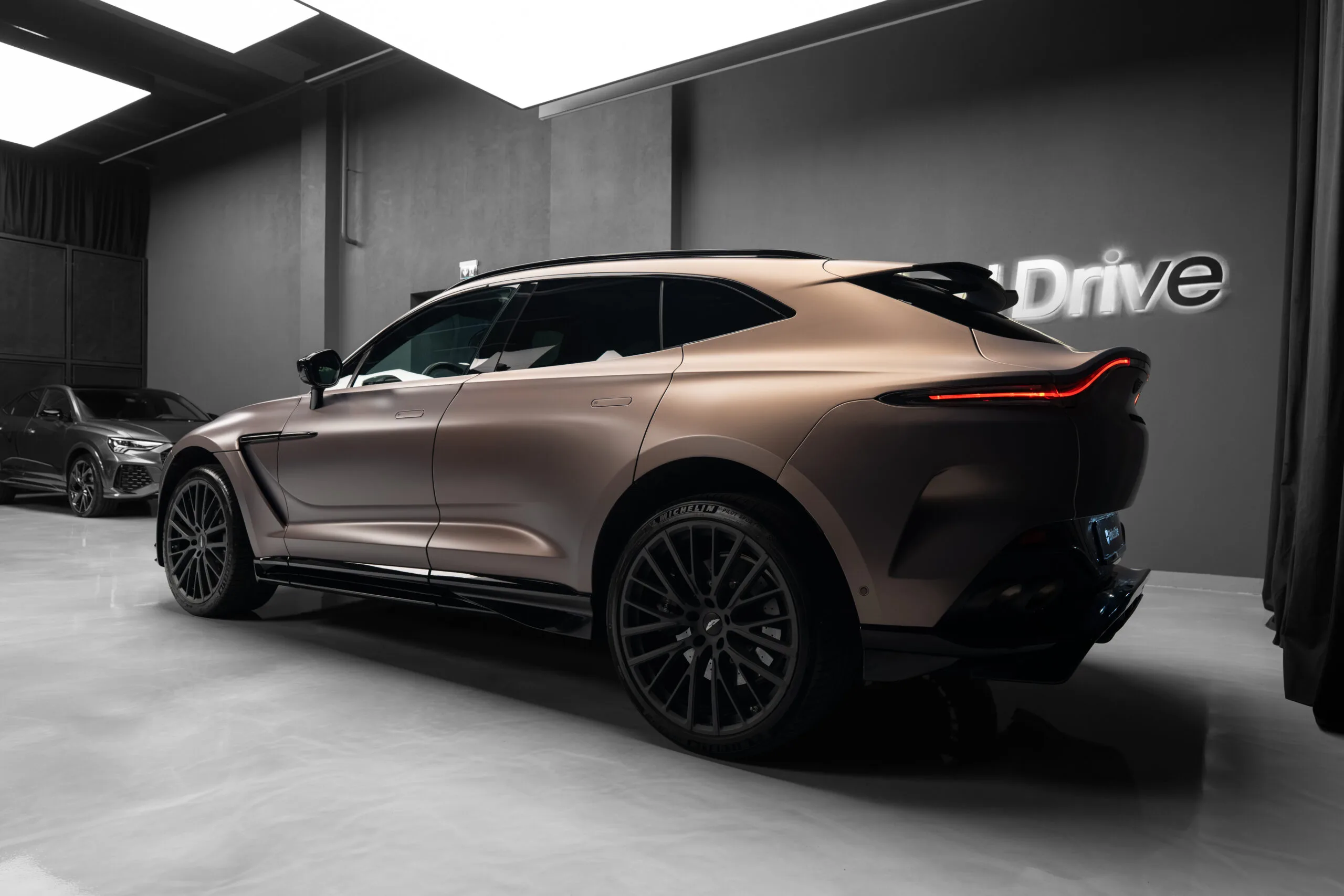 2022 Aston Martin DBX 707, 8/30