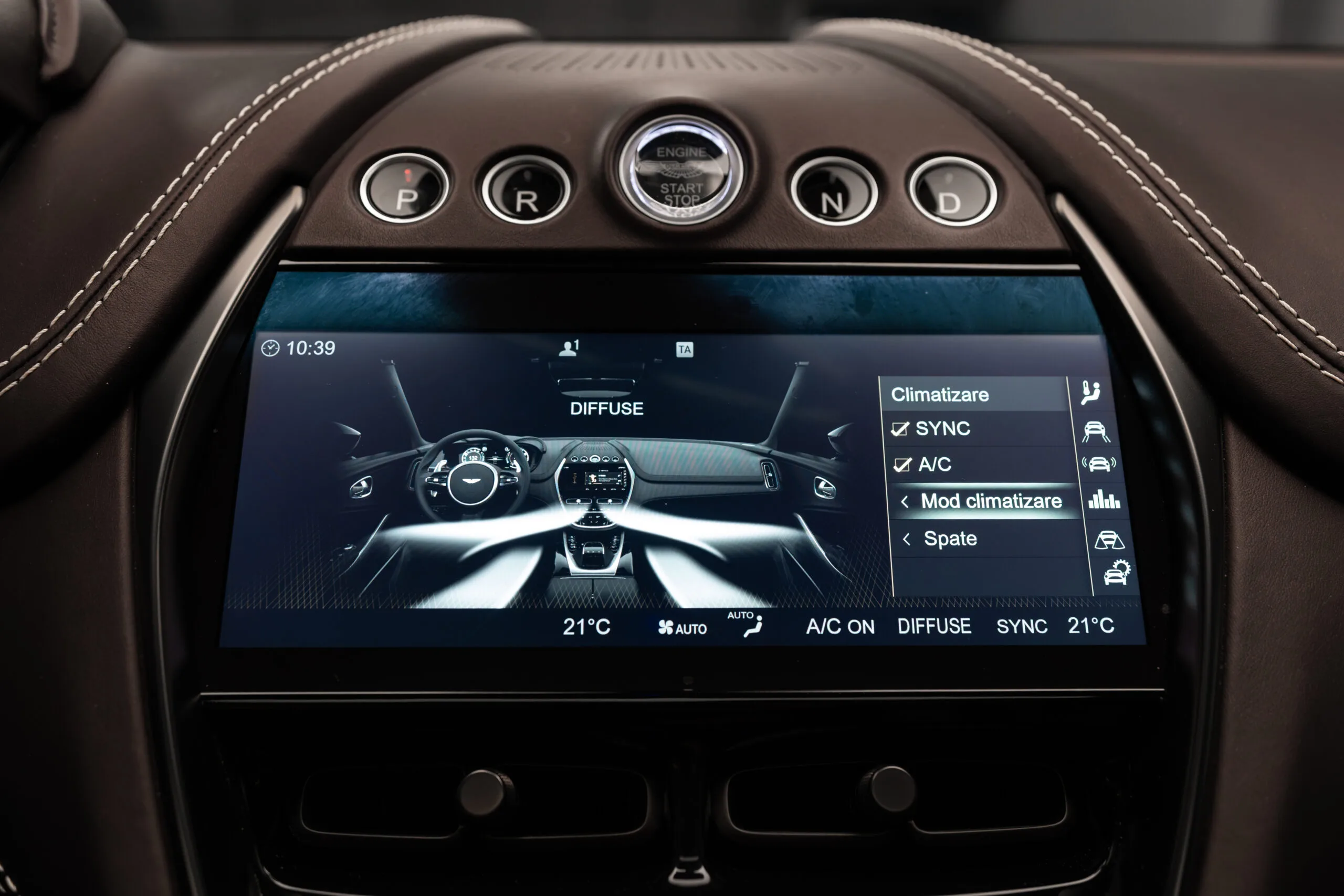 2022 Aston Martin DBX 707, 20/30