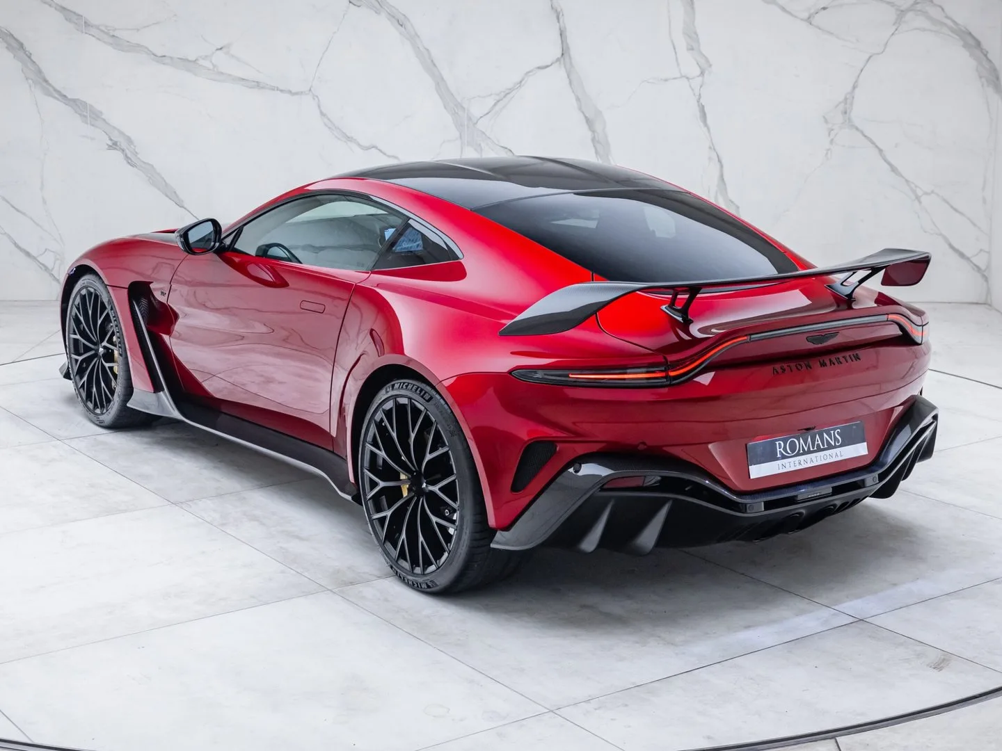 2022 Aston Martin V12 Vantage, 12/30