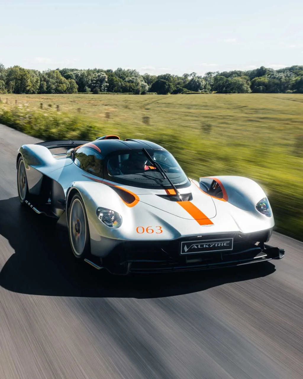 2022 Aston Martin Valkyrie, 7/30