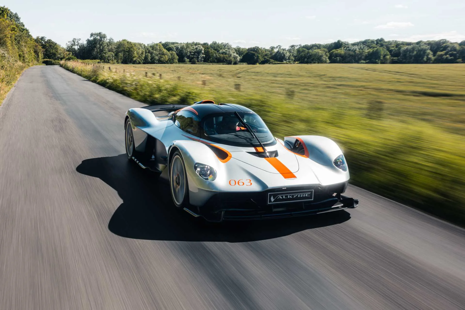2022 Aston Martin Valkyrie, 8/30