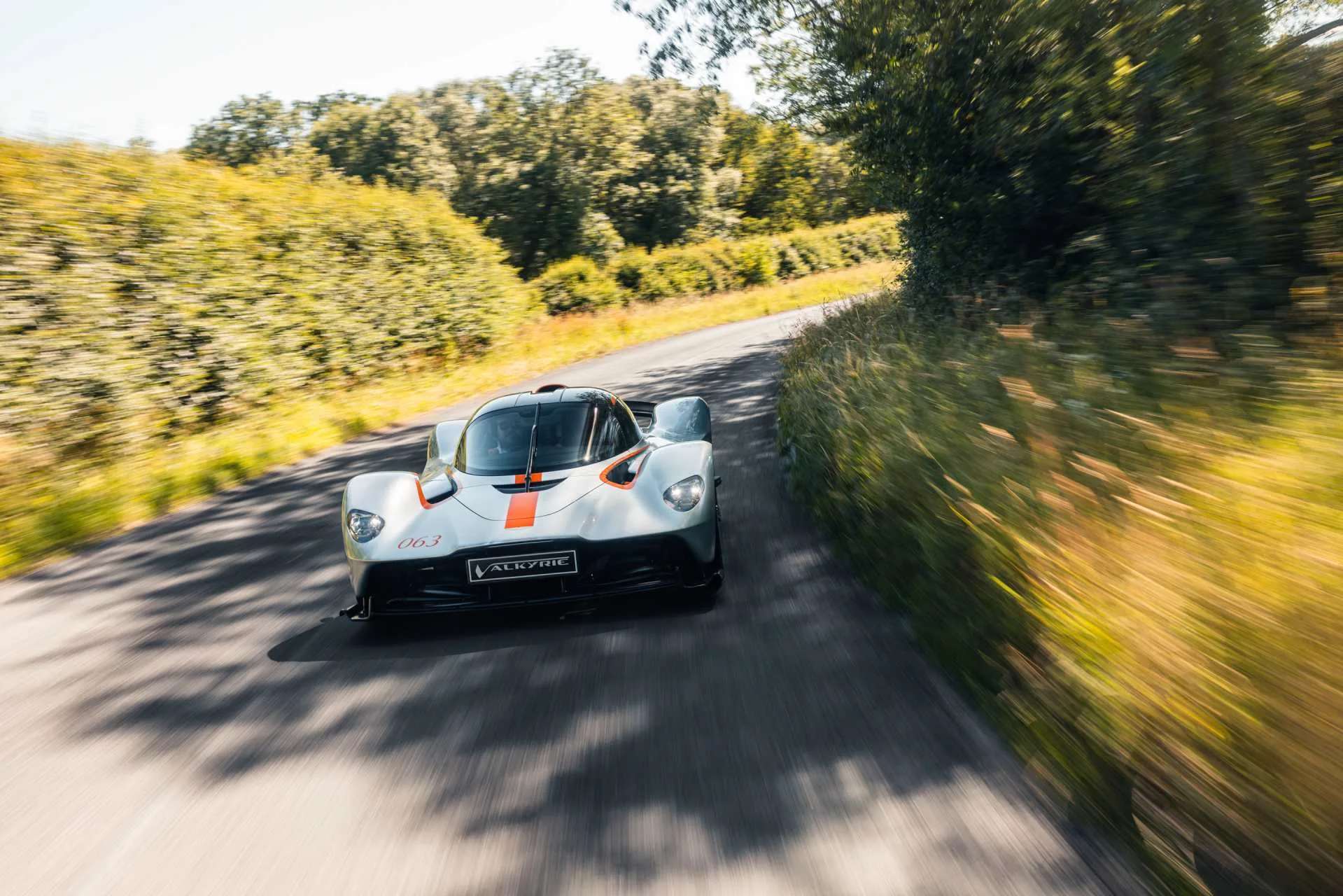 2022 Aston Martin Valkyrie, 10/30