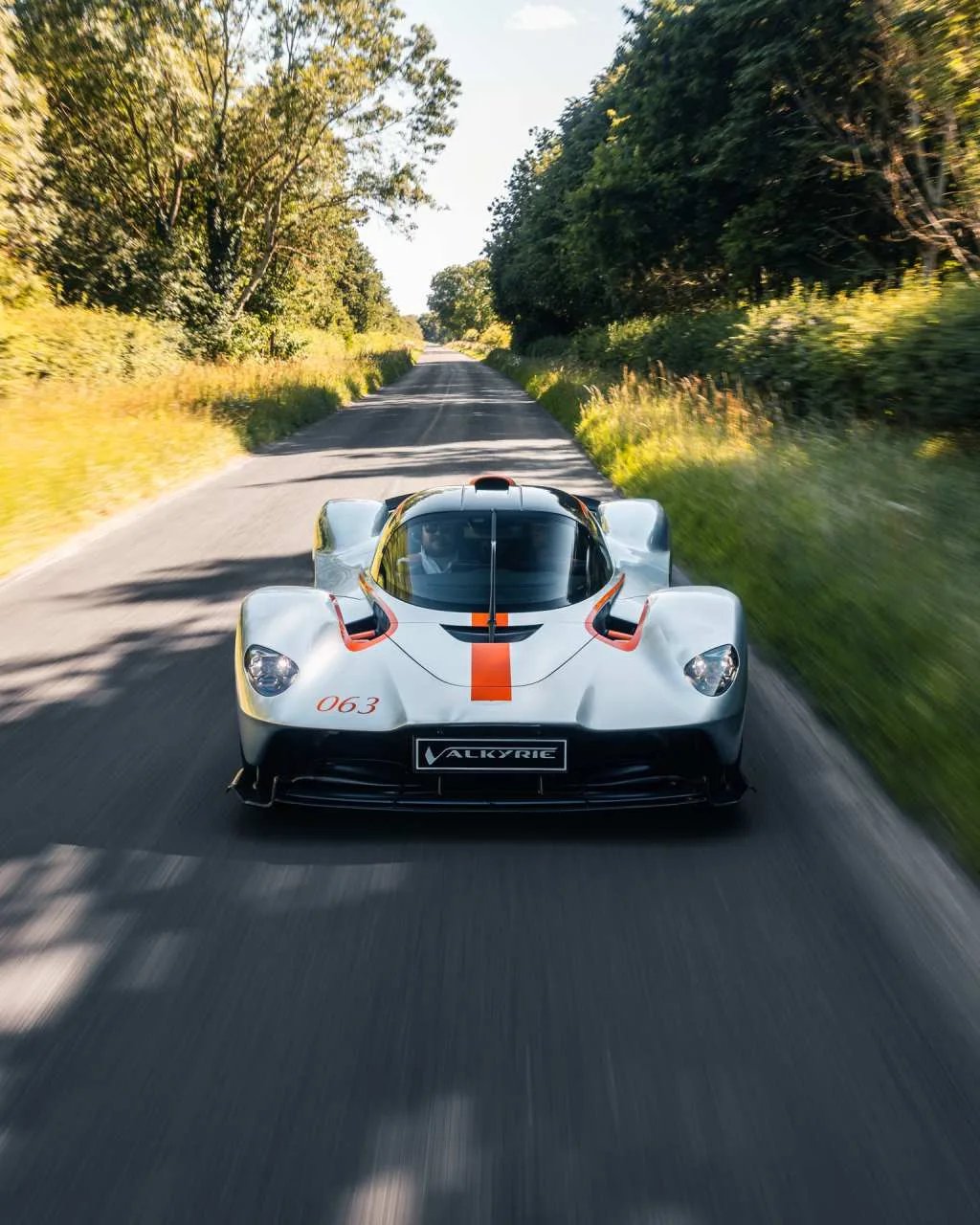 2022 Aston Martin Valkyrie, 12/30