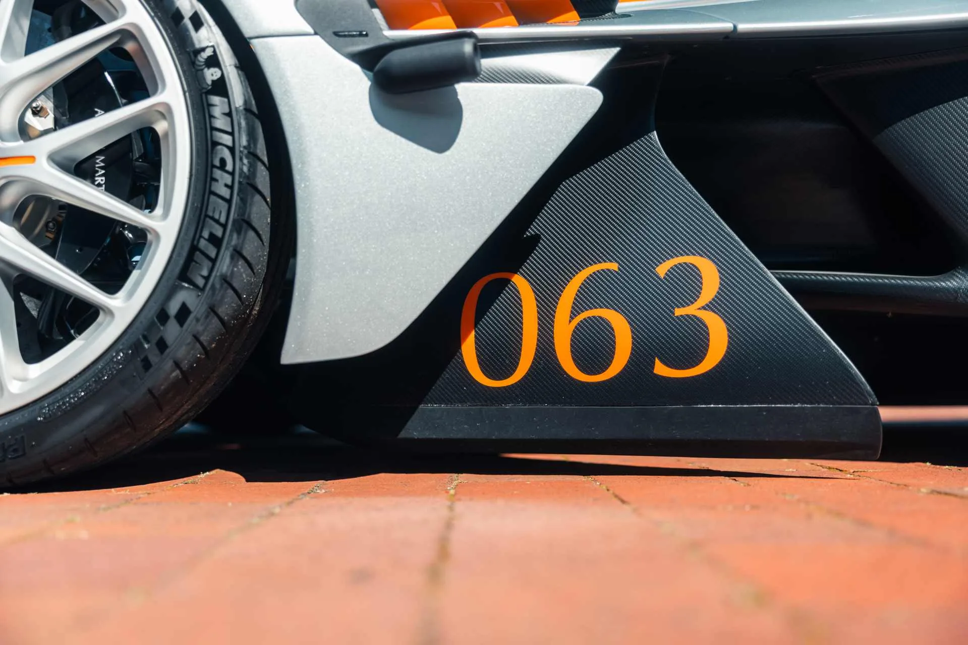 2022 Aston Martin Valkyrie, 22/30